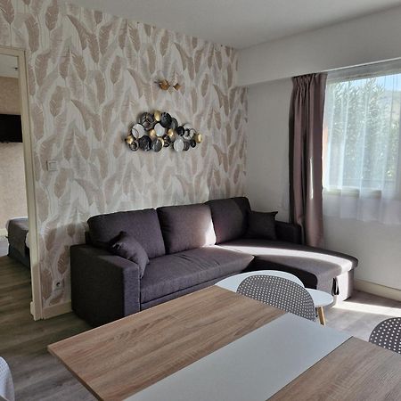 Hotel Le Vanseen Les Vans Exterior foto